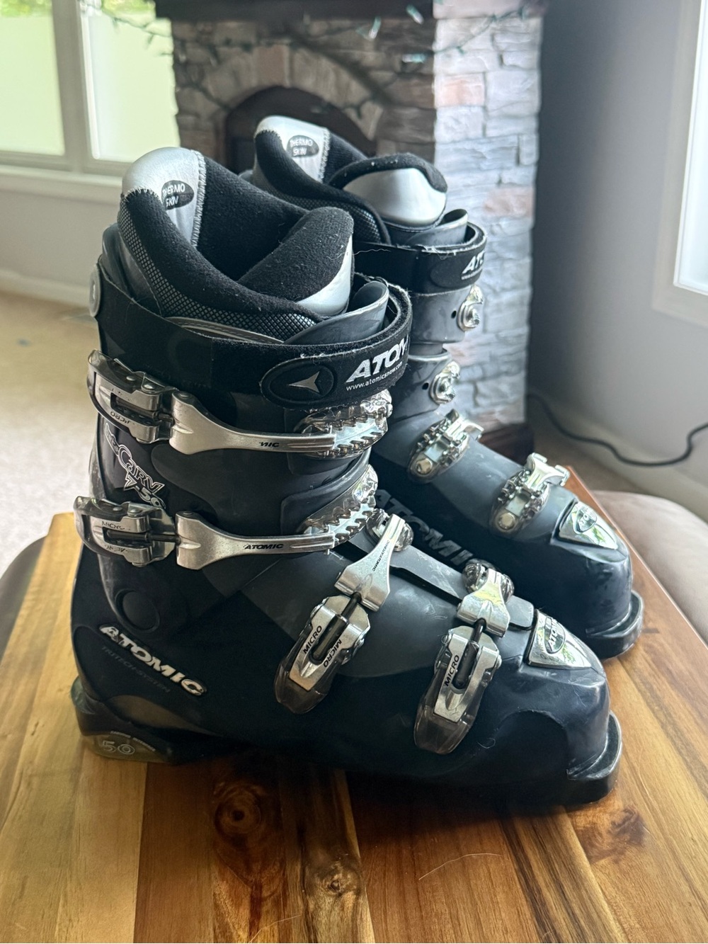 Atomic Black Ski Boots- 27.5
